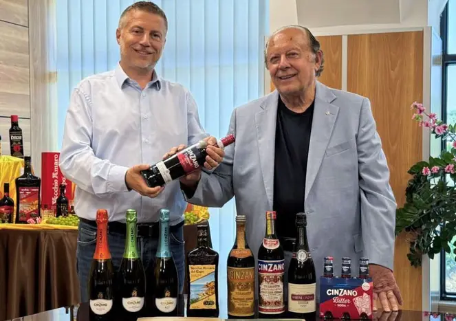 Campari cède Cinzanno