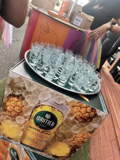 Ananas FIZZ, PLV Isautier à la Réunion