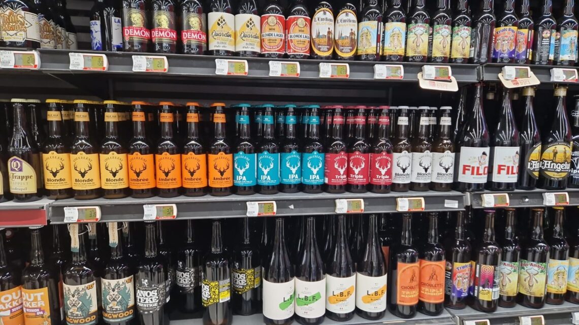 Bières artisanales en grande surface : la gamme permanente Volcelest s'impose en rayon !